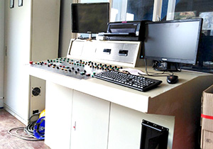 配料搅拌一体机(图6) 配料搅拌一体机(图6)