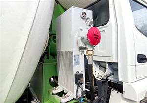 4方混凝土搅拌车(图5) 4方混凝土搅拌车(图5)